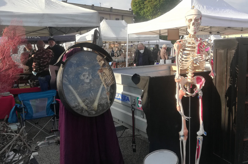 Torna il mercatino dell'antiquariato a Casale Monferrato